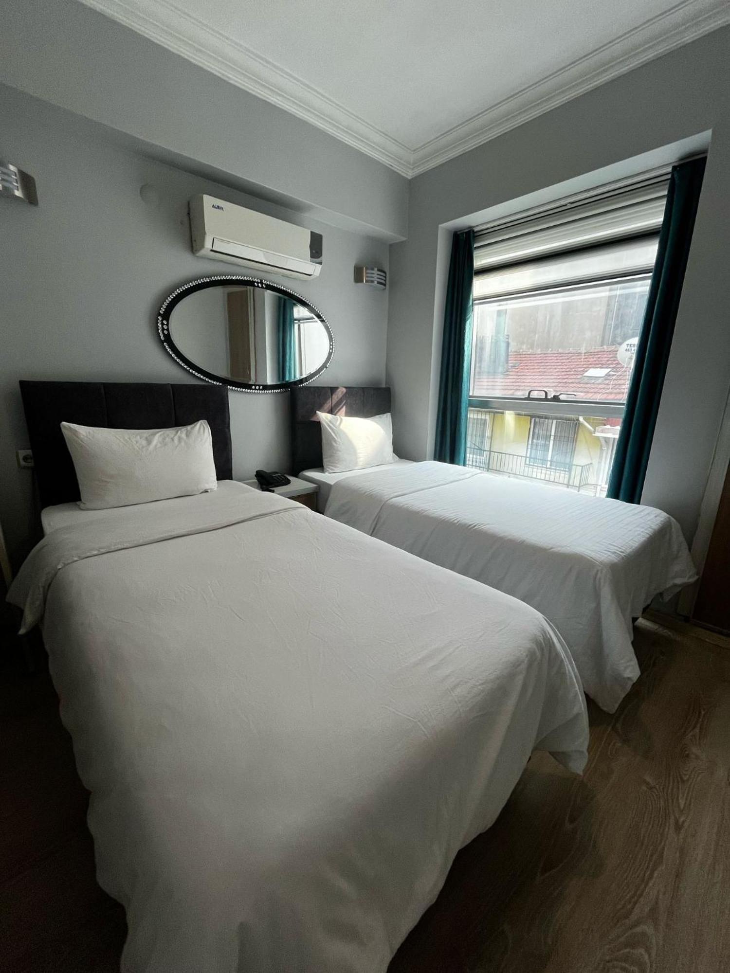 Invivo Hotel Izmir Exterior photo